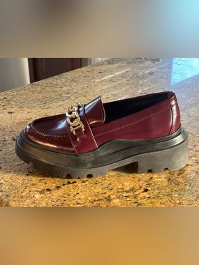 G.H. Bass Women's Burgundy Chain-Trim Leather Loafers